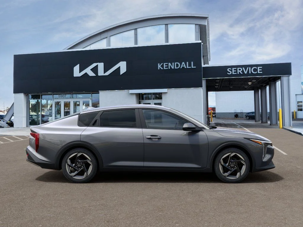 New 2026 Steel Gray Kia EX image 7
