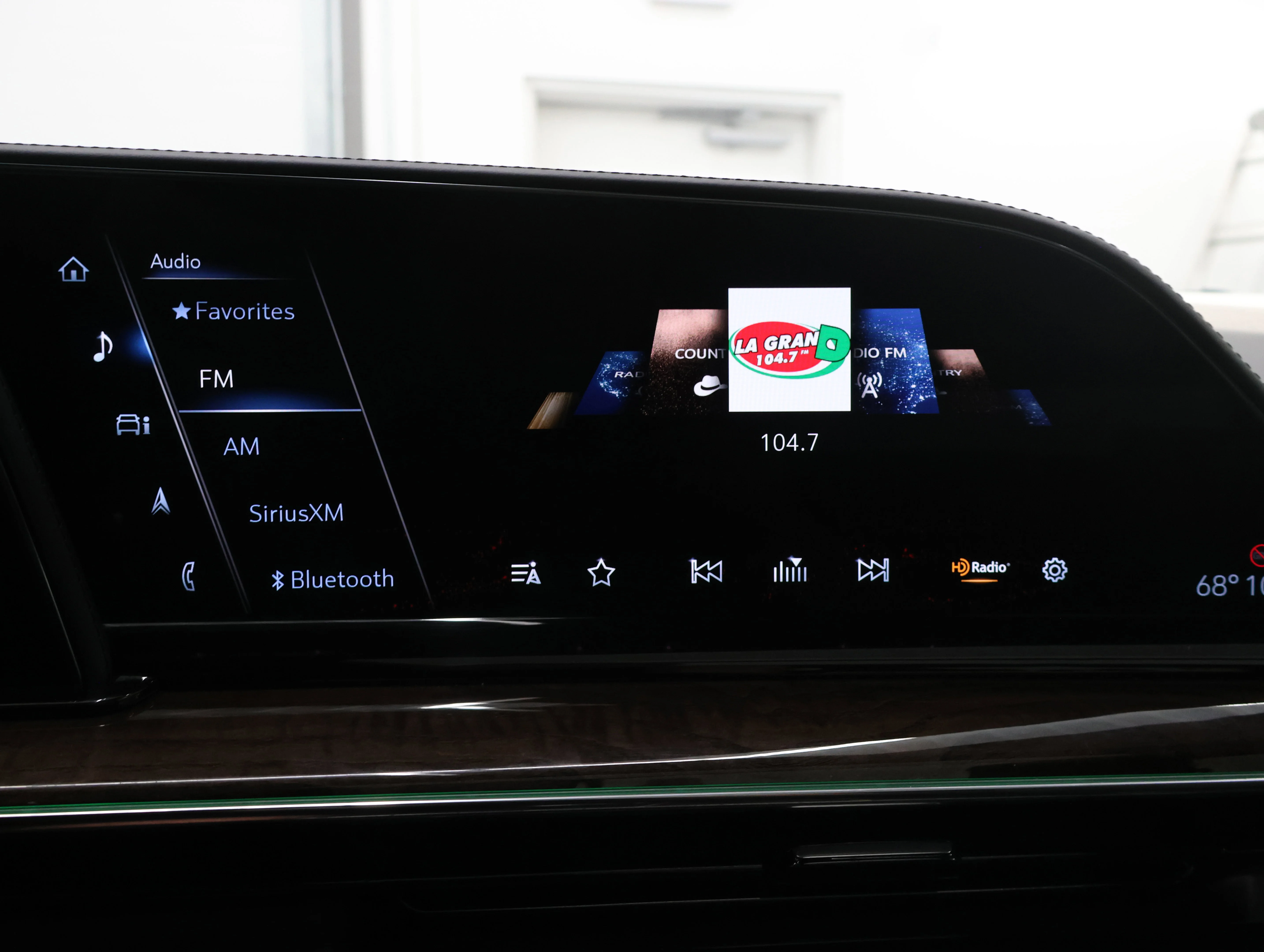Used 2021 Black Raven Cadillac Sport Platinum image 64