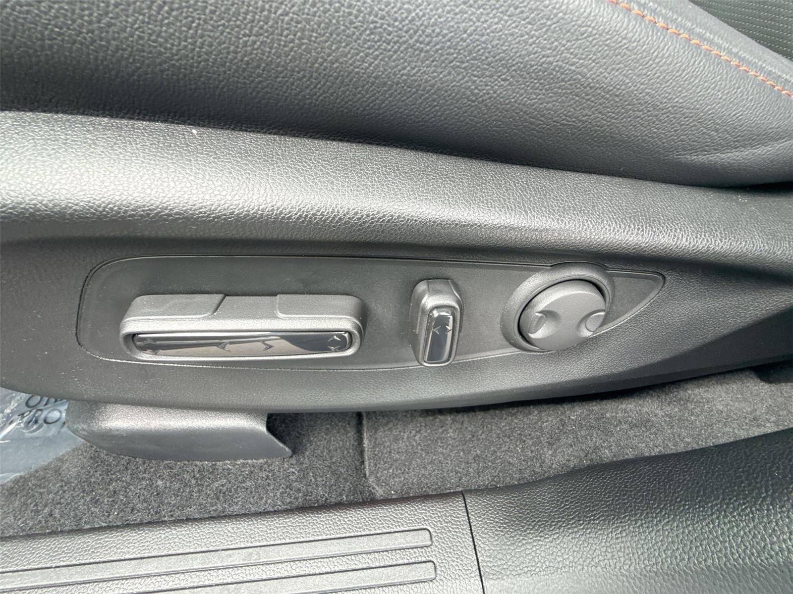 Used 2025 Solar Silver Metallic Honda Sport Touring image 15