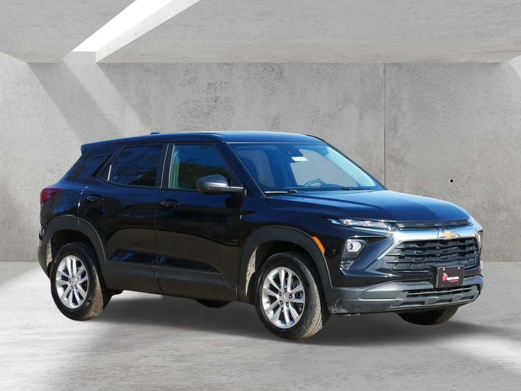 2025 Chevrolet Trailblazer LS AWD's photo