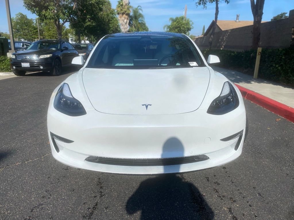 Used 2022 White Tesla Long Range image 2