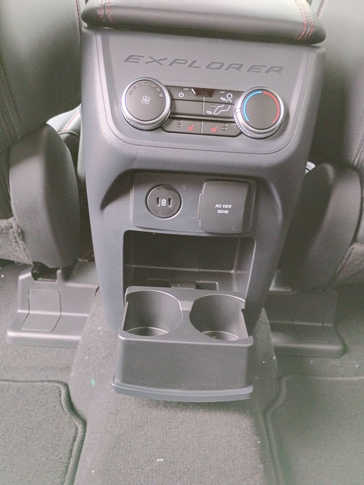 New 2026 Carbonized Gray Metallic Ford ST-Line image 21