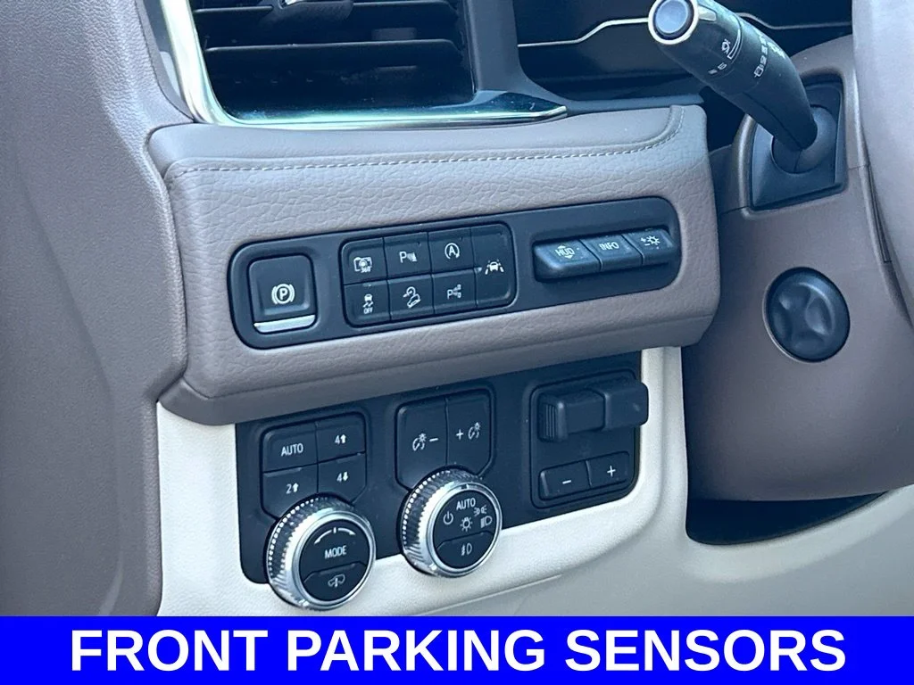 Used 2024 White GMC Denali image 12