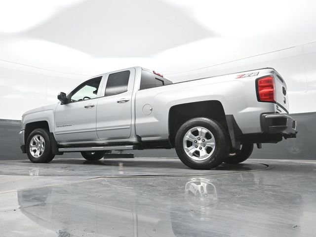 Used 2018 Silver Chevrolet LT image 19