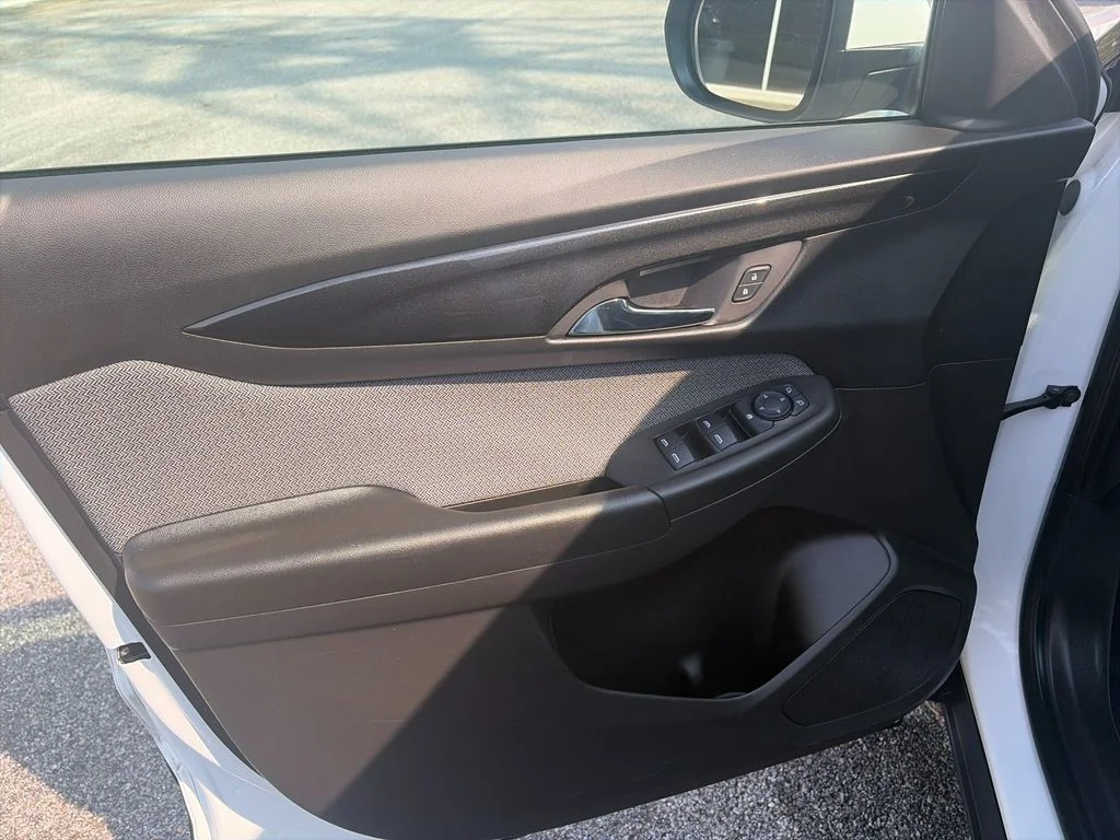 Used 2026 White Chevrolet LT image 12