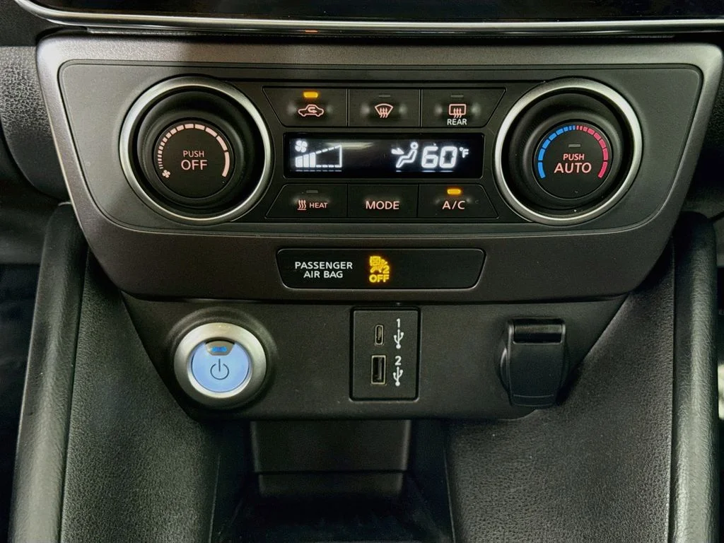 Used 2023 Silver Nissan S image 15