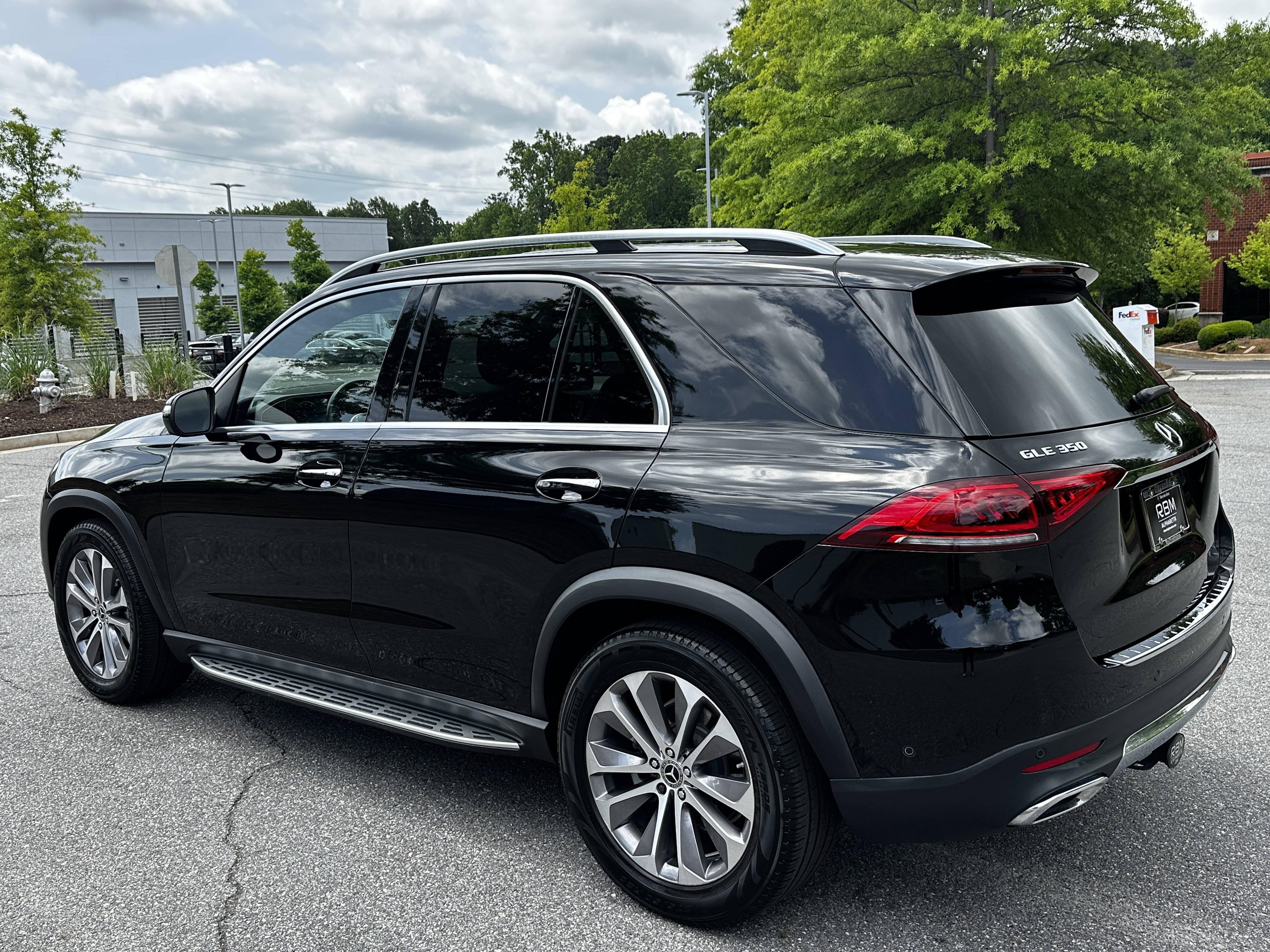 Certified Used 2022 Black Mercedes-Benz GLE 350 image 6