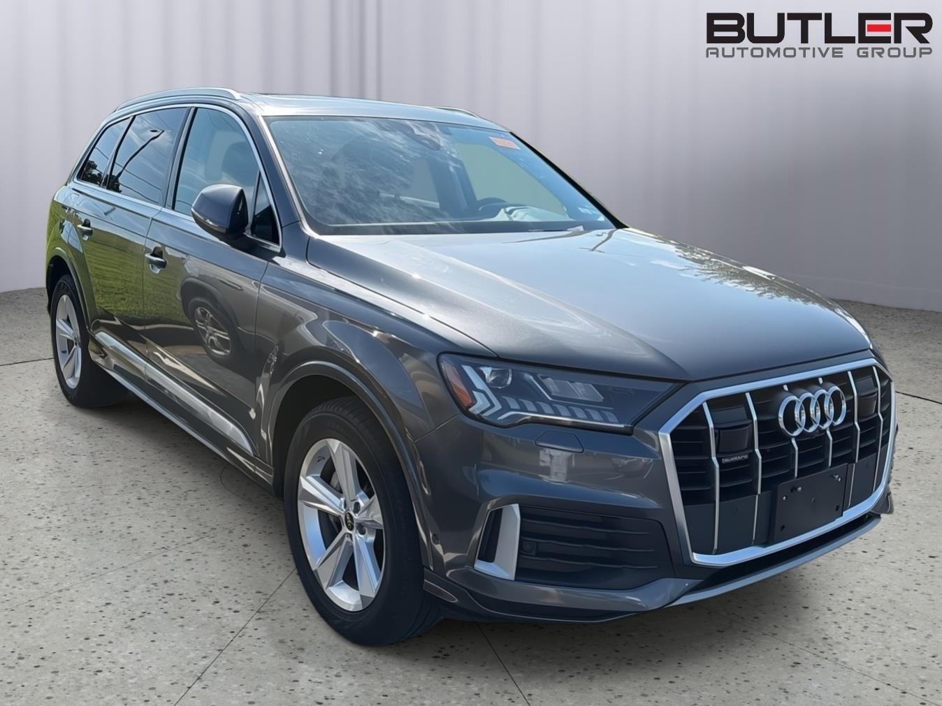 Used 2024  Audi Premium Plus image 6