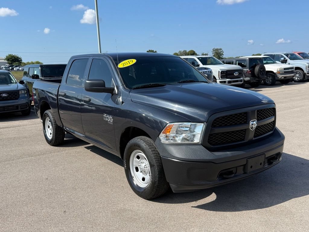 Used 2019 Gray Ram Tradesman image 2