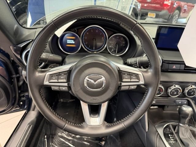 Certified Used 2025 Deep Crystal Blue Mica Mazda Grand Touring image 19