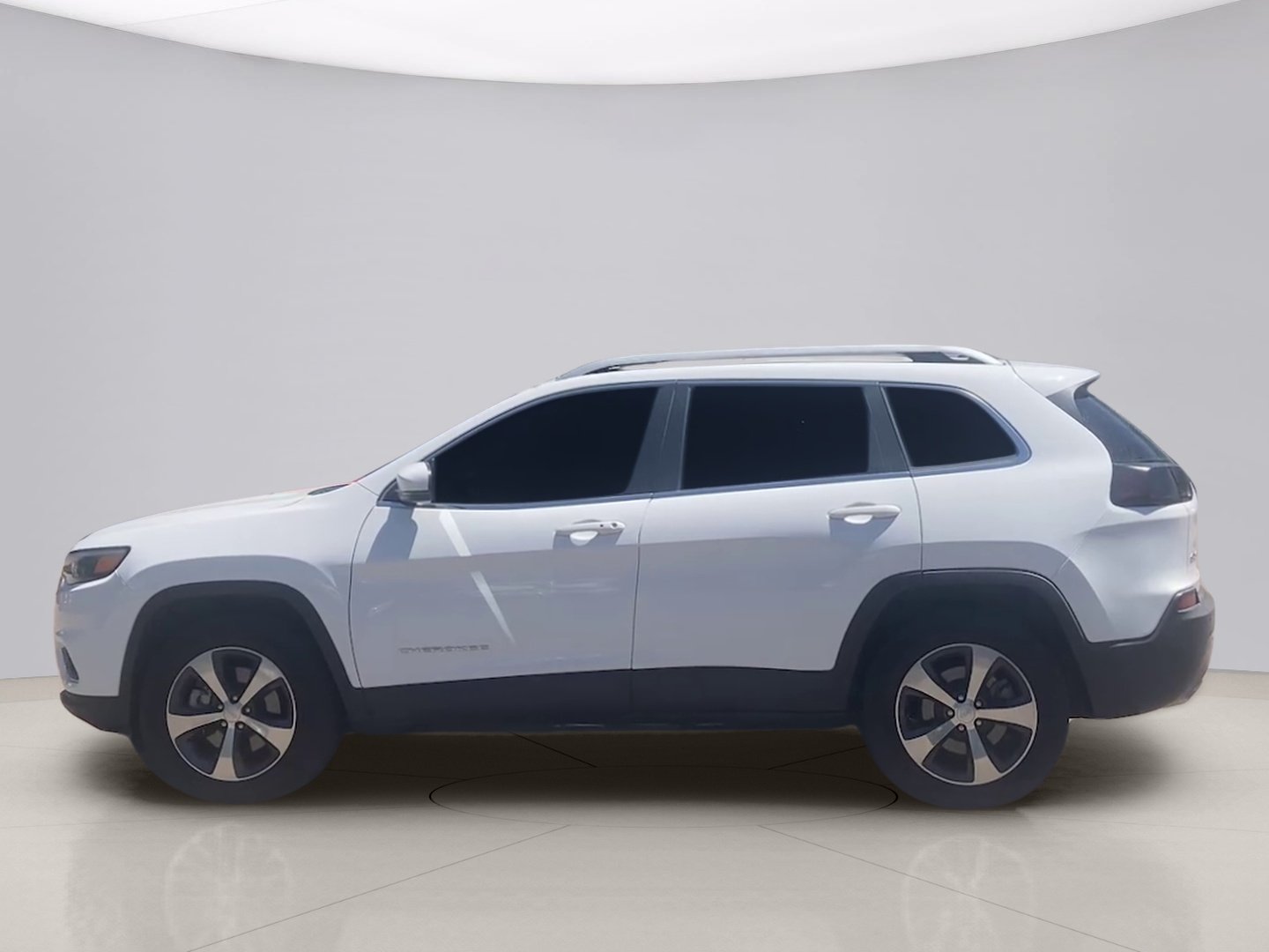 Used 2019 White Jeep LIMITED image 2