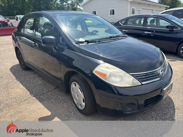 2009 Nissan Versa 1.8 S