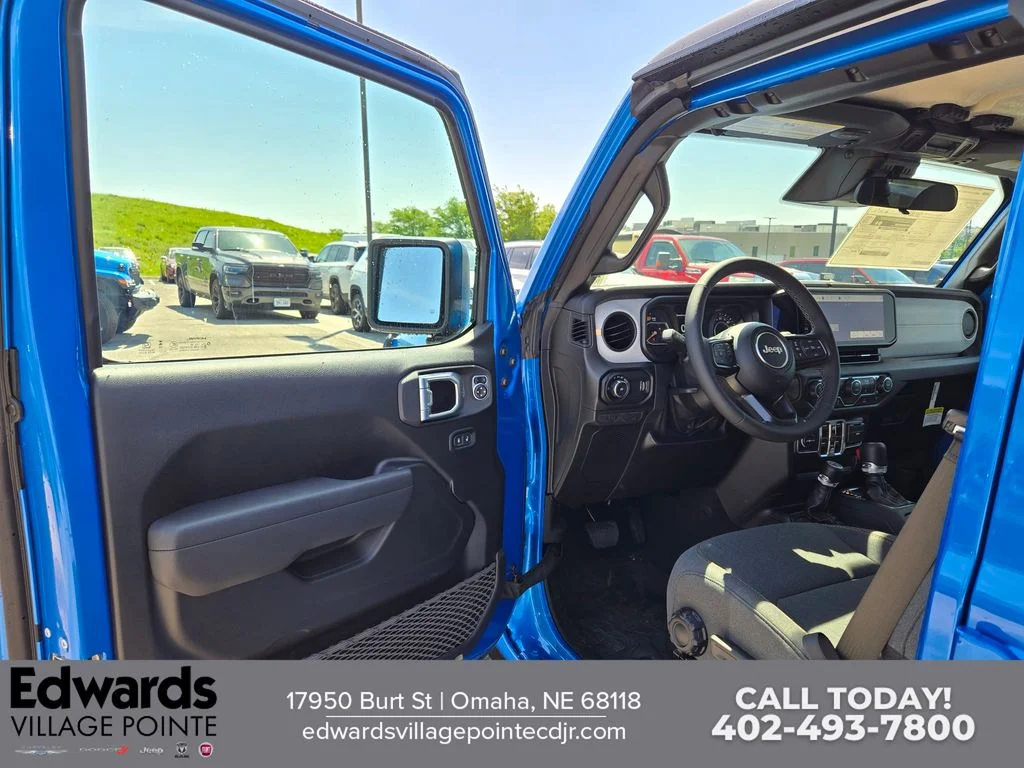 New 2026 Hydro Blue Pearl-Coat Exterior Paint Jeep Sport S image 10