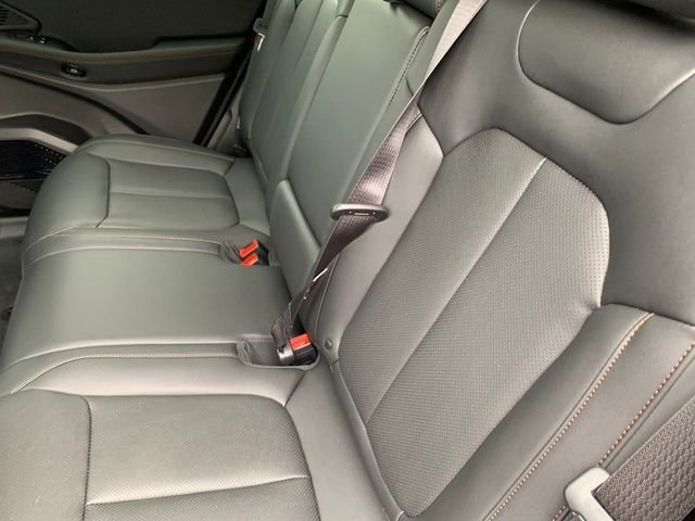 New 2026 Red Hot Pearl-Coat Exterior Paint Jeep Limited image 12