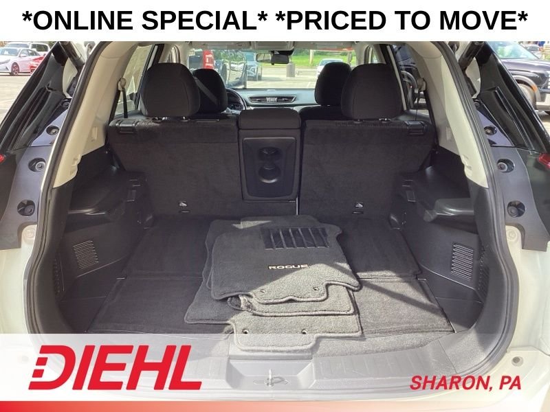 Used 2019 White Nissan SV image 16
