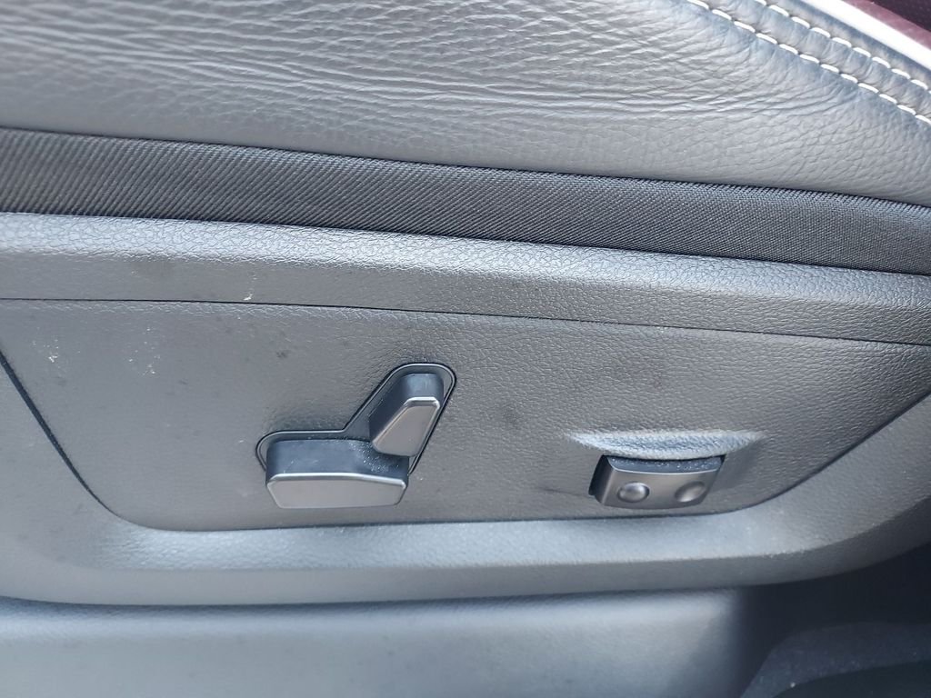 Used 2025 Black Ram Limited image 18