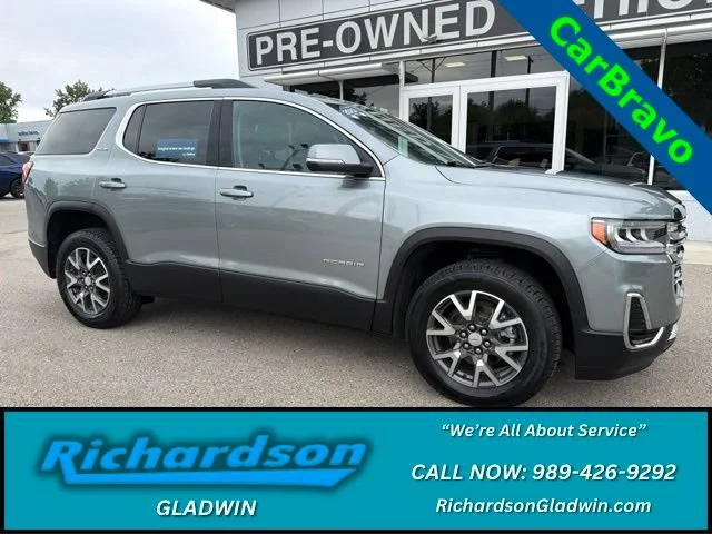 Used 2023 Sterling Metallic GMC SLE image 1