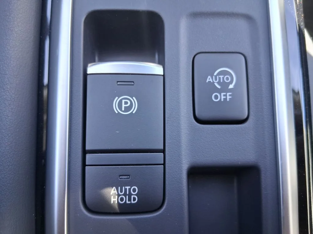 2026 Nissan Pathfinder SV - Photo 21