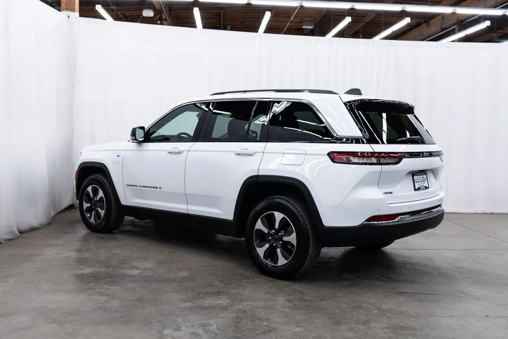 Used 2023 White Jeep 4xe image 4