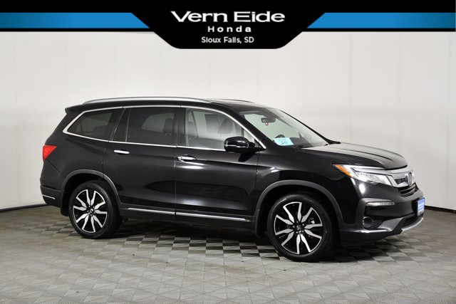 2021 Honda Pilot Touring 8-Passenger