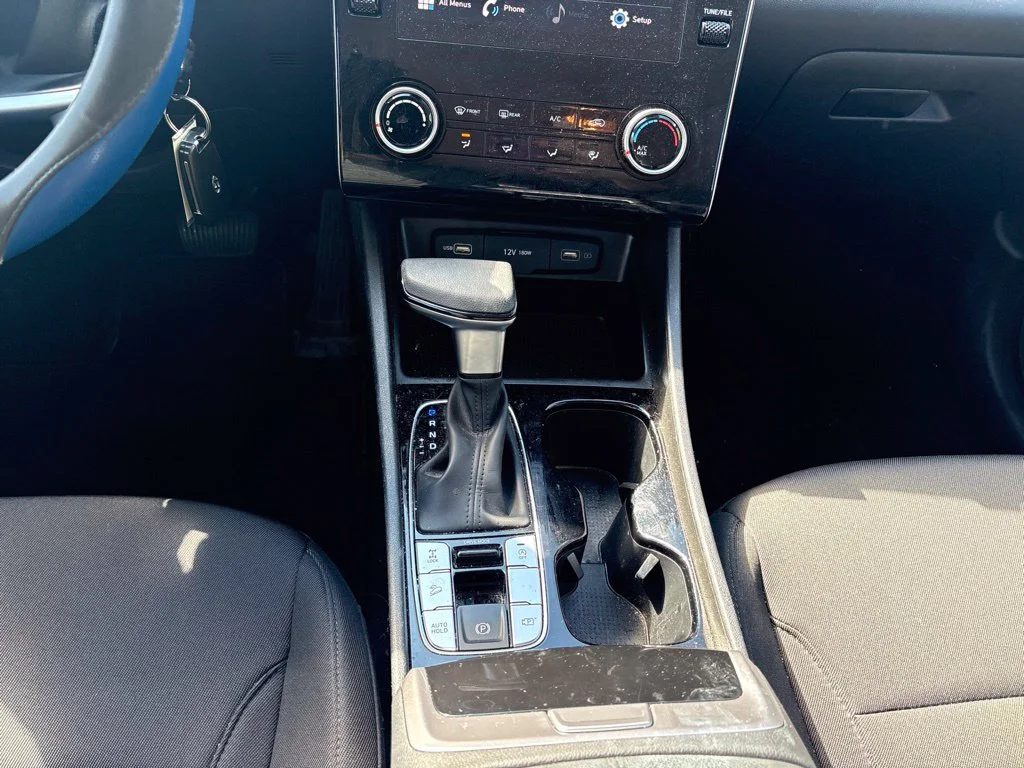 Used 2023 Blue Hyundai SE image 14