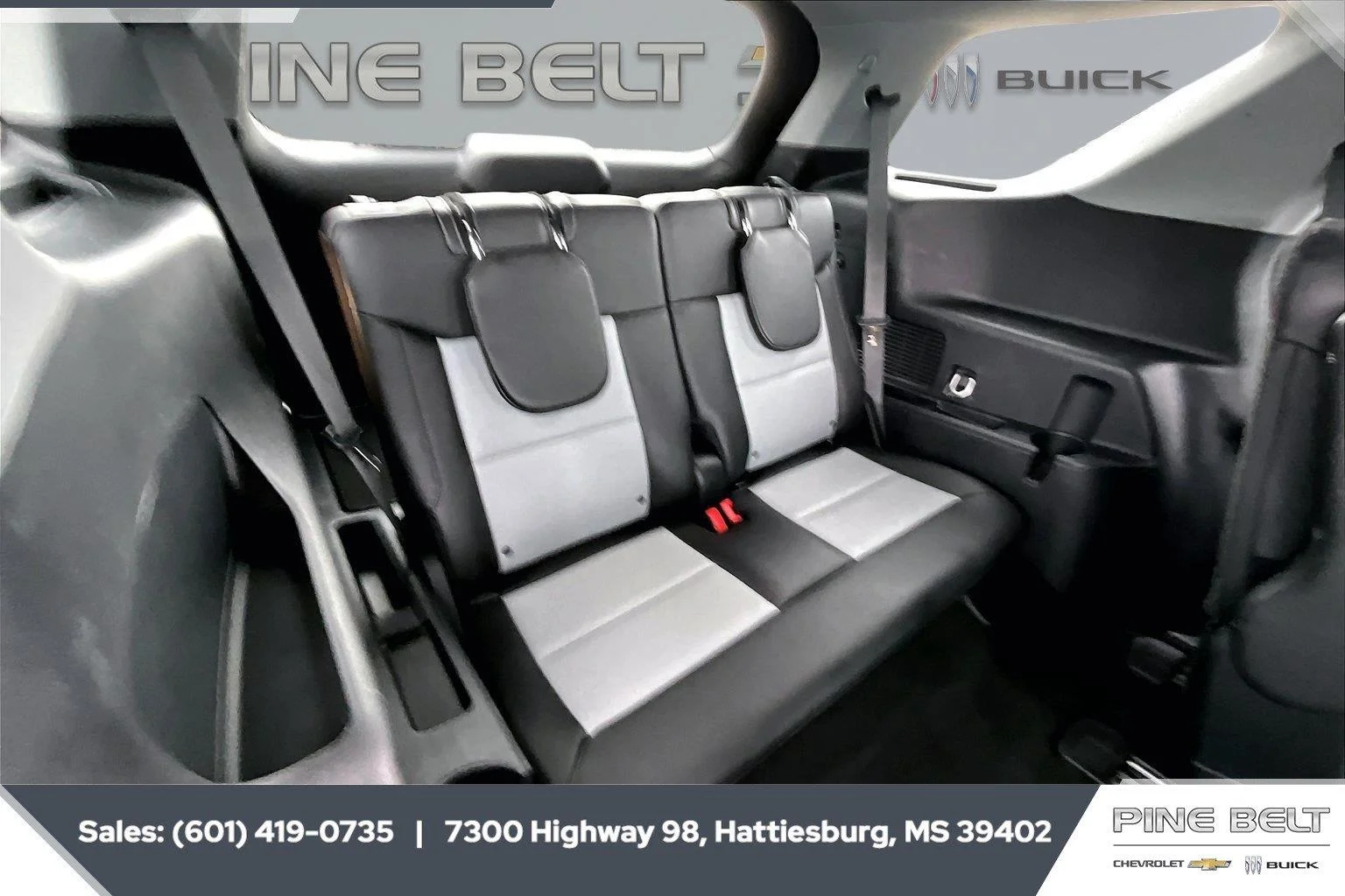 Used 2023 Star White Metallic Tri-Coat Ford XLT image 21