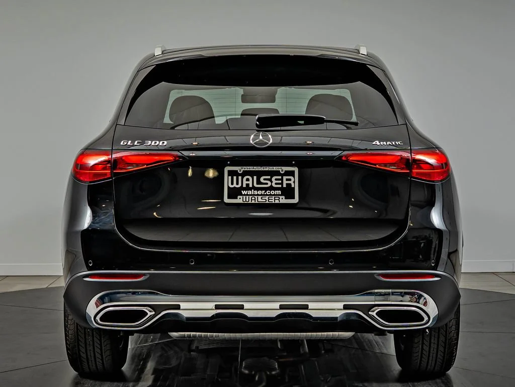 Certified Used 2026 Black Mercedes-Benz GLC 300 image 6