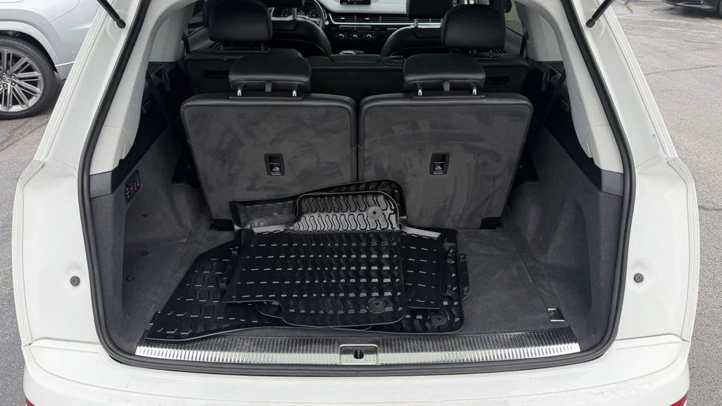 Used 2019  Audi 55 Premium quattro image 20