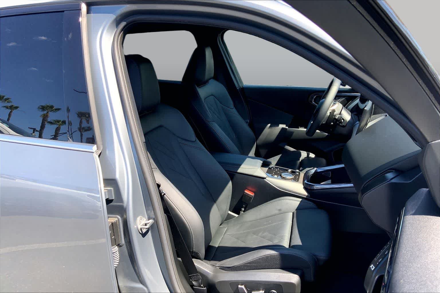 Used 2025 Skyscraper Gray Metallic BMW 30 xDrive image 8