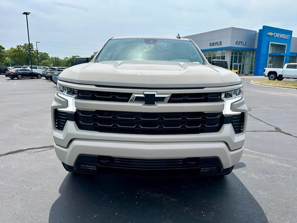 New 2026 White Sands Chevrolet RST image 10