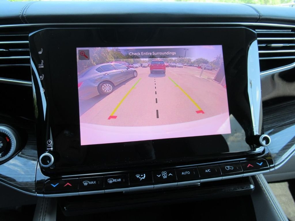 Used 2022 White Jeep Series II image 28