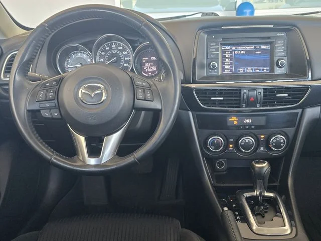 Used 2014 Snowflake White Pearl Mica Mazda i Sport image 15