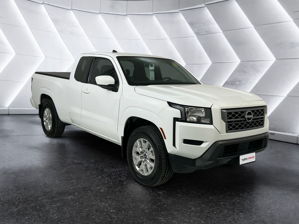 Used 2022 White Nissan SV image 1