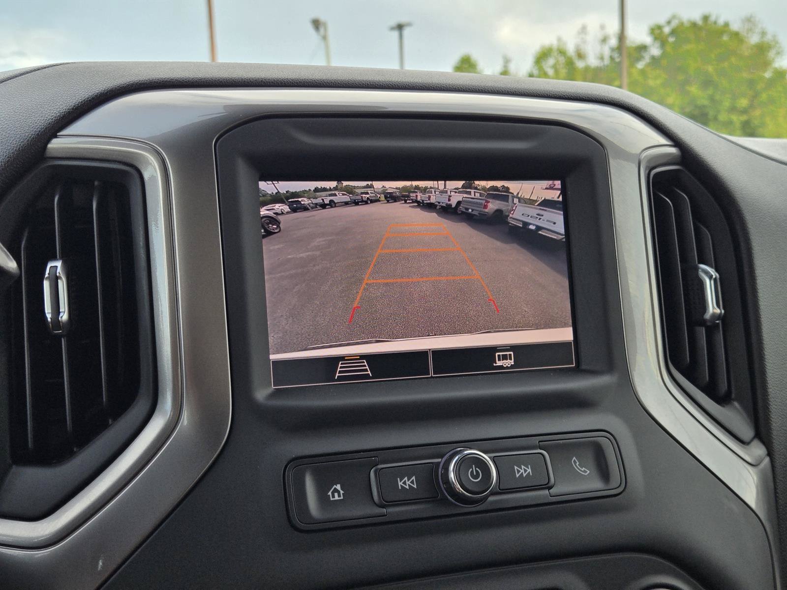 Used 2025 Summit White Chevrolet Custom image 29