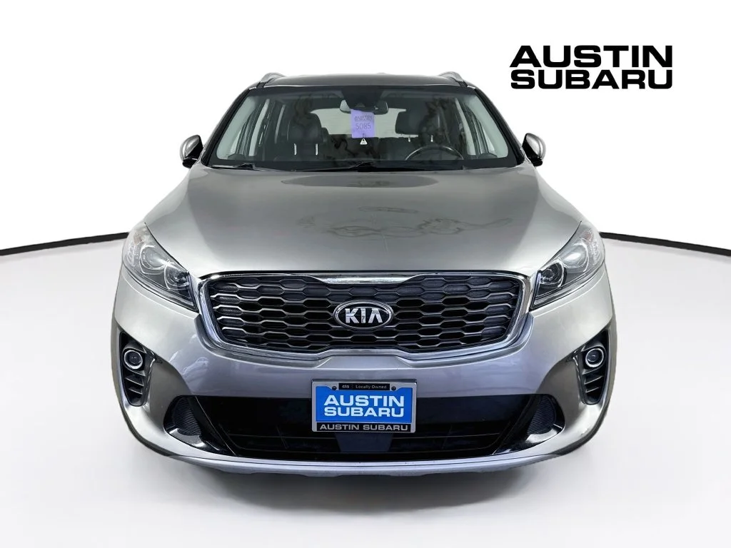 Used 2019 Silver Kia EX image 2