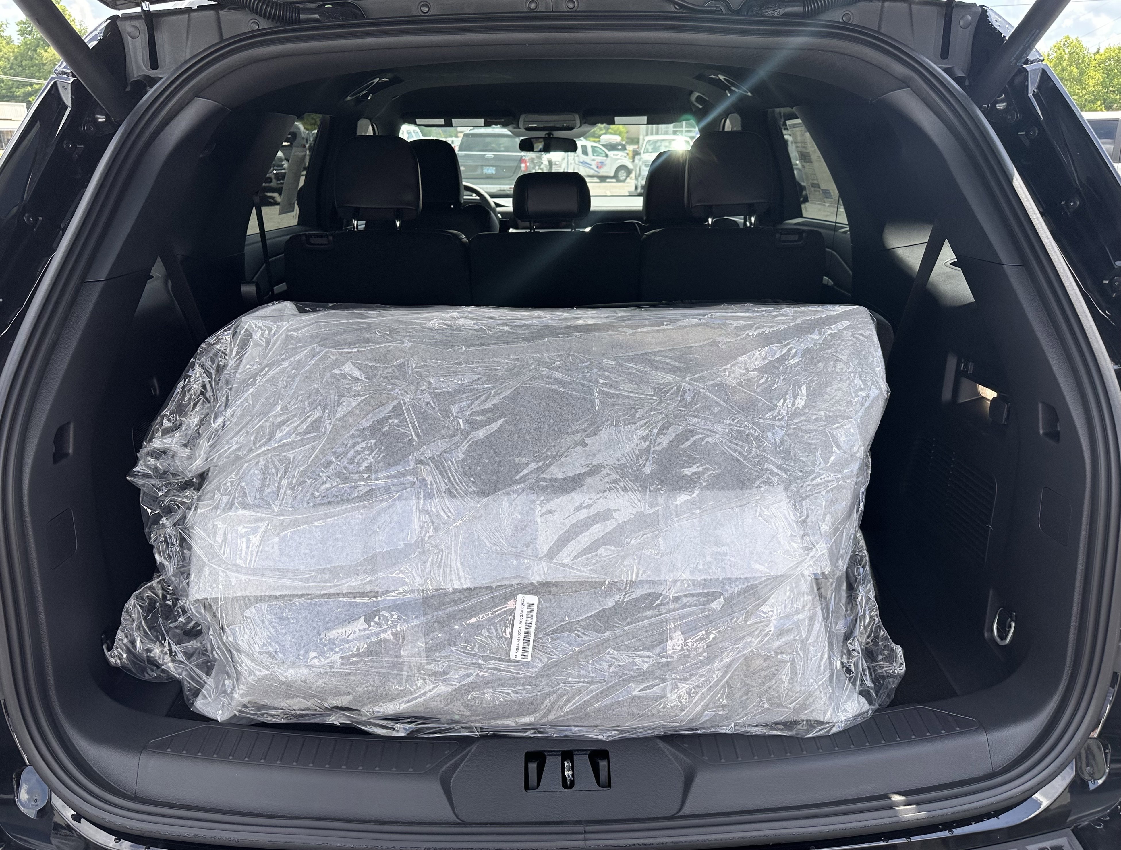 New 2026 Agate Black Metallic Ford ST-Line image 17