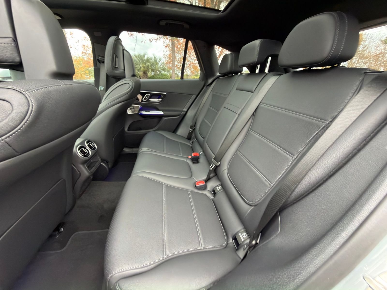 New 2026 Cirrus Silver Metallic Mercedes-Benz GLC 300 image 15
