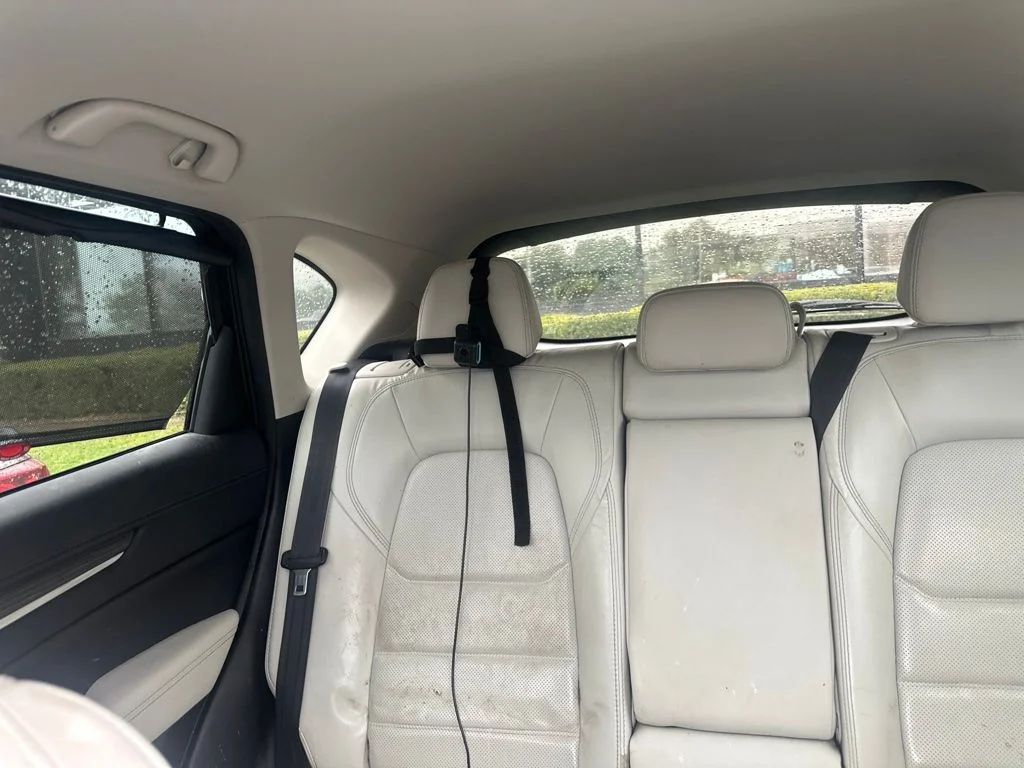 Used 2017 White Mazda Grand Select image 5