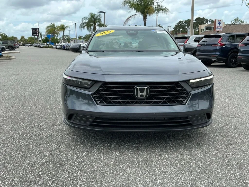 Used 2023  Honda LX image 19