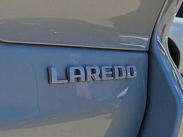 New 2026 Silver Zynith Jeep Laredo image 10