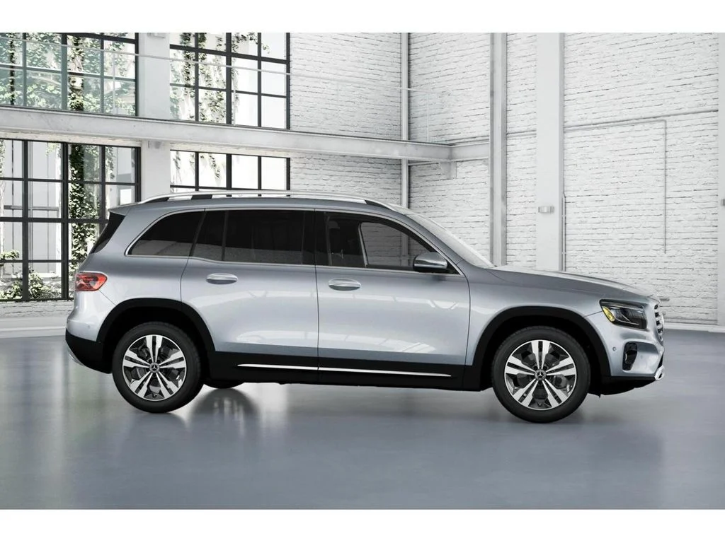 Used 2026 Silver Mercedes-Benz GLB 250 image 15