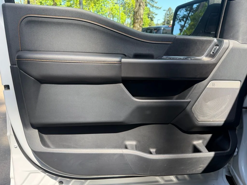 Used 2025 White Ford Tremor image 10