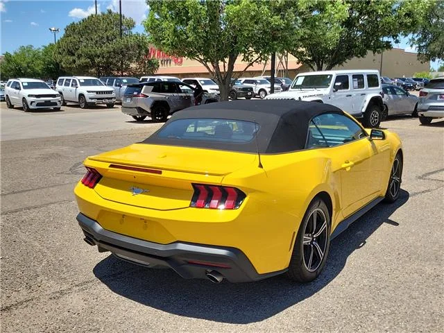 Used 2024 Yellow Splash Metallic Tri-Coat Ford EcoBoost Premium image 4