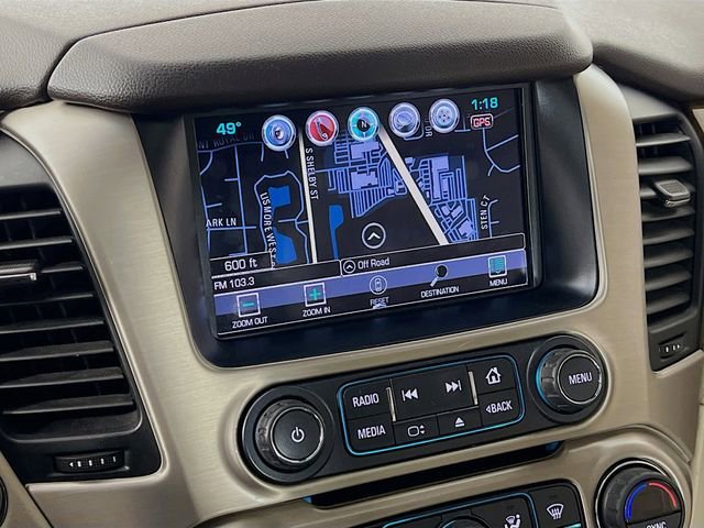 Used 2017 White Frost Tricoat GMC Denali image 18