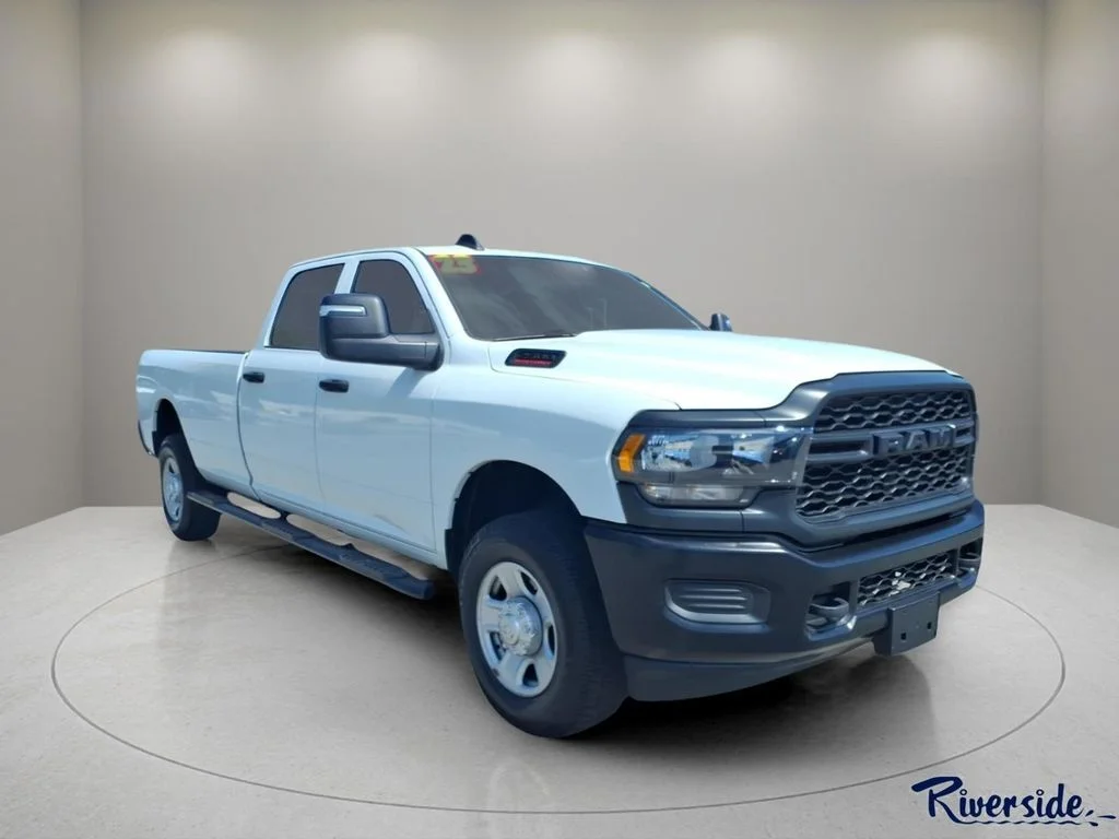 2023 RAM 2500 Tradesman 4X4 Crew Cab LWB's photo
