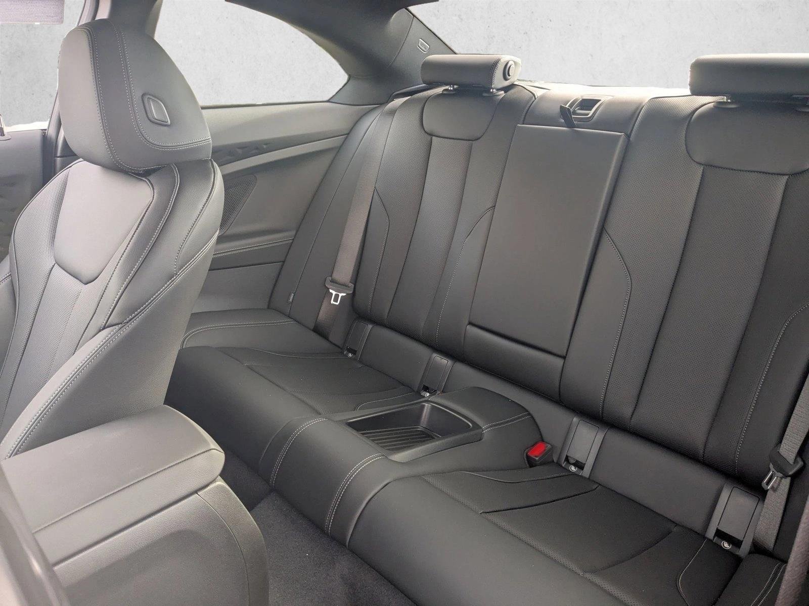 2025 BMW 2 Series 230i - Photo 16