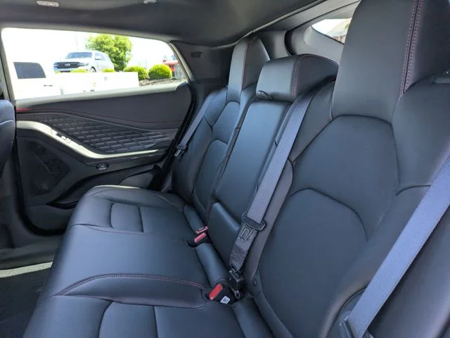 New 2026 White Knuckle Exterior Paint Dodge R/T Plus image 12