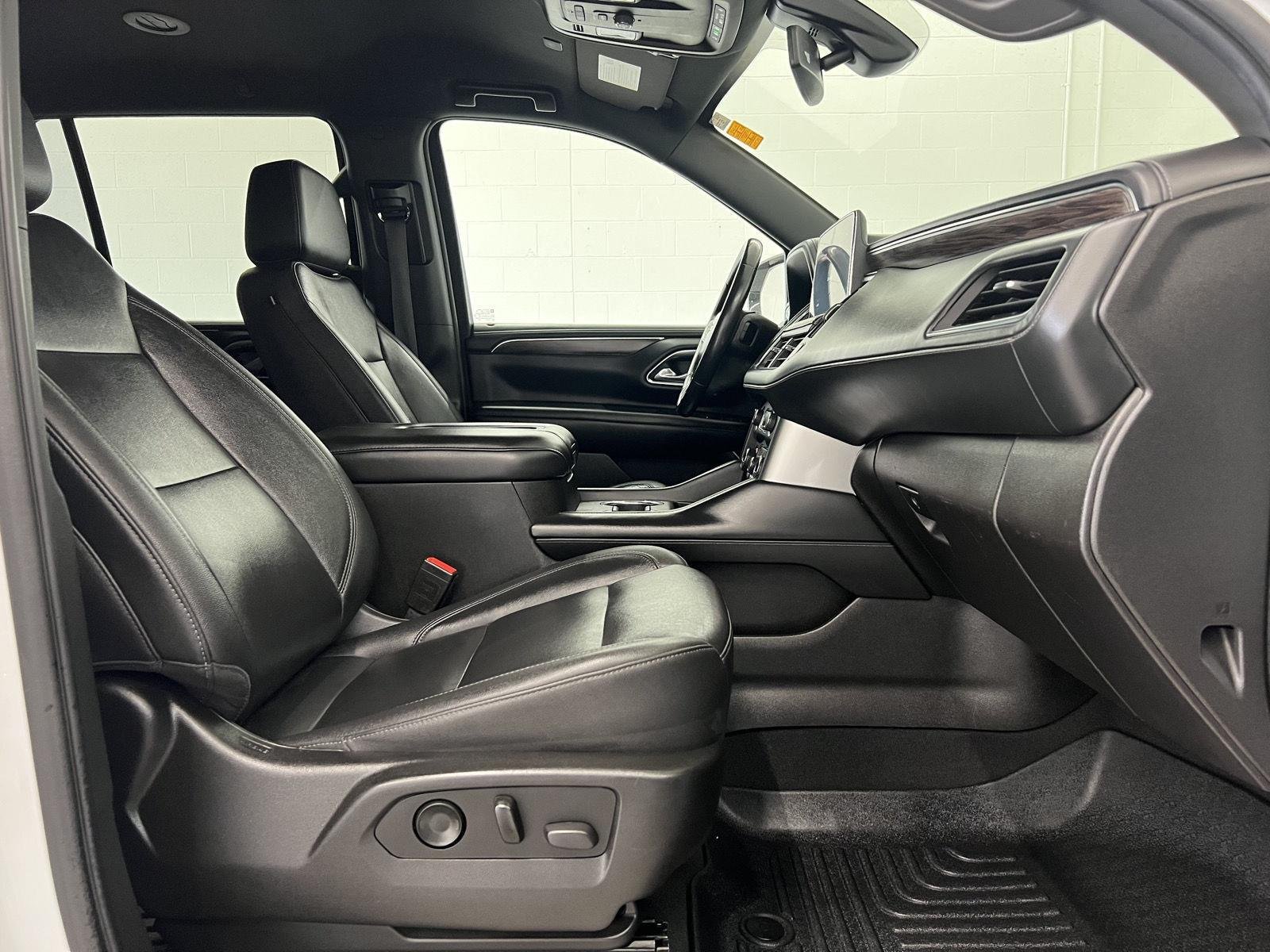Used 2021 Summit White Chevrolet LT image 29