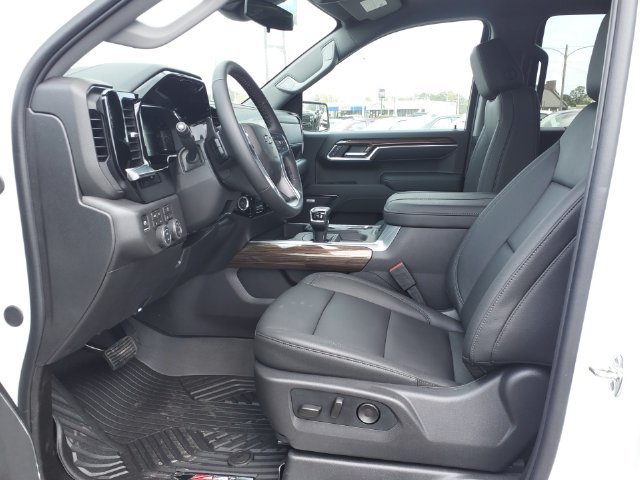 New 2026 Summit White Chevrolet LT Trail Boss image 16
