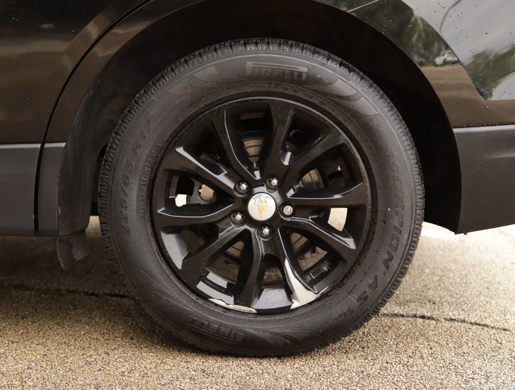 Used 2019 MOSAIC BLACK METALLIC Chevrolet LT image 33
